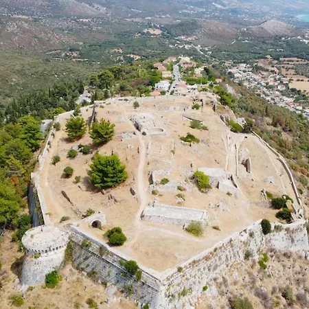 Apartman Polytropon Ground Floor