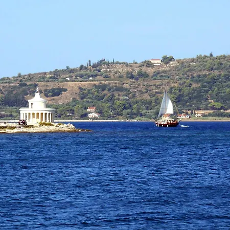 公寓 Polytropon Ground Floor *