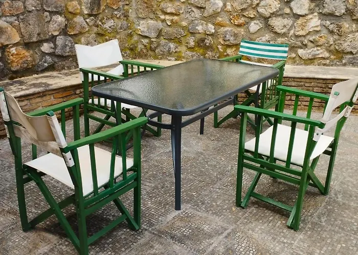 Polytropon Ground Floor Apartamento *